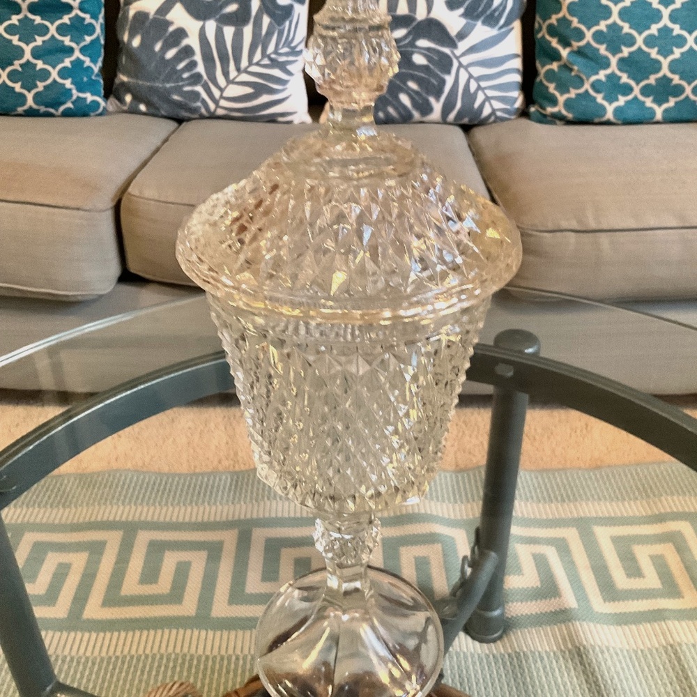 Vintage Large 15-1/2” Indiana Glass Tiara Diamond Point Apothecary Jar
